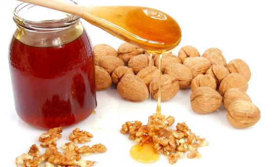 Мед и грецкие орехи повысят пульс