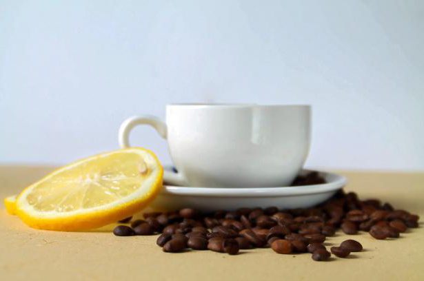 чай с лимоном повышает или понижает давление