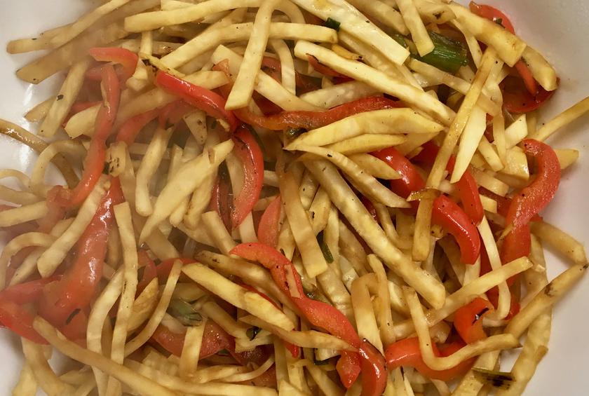 сельдерей жареный с овощами