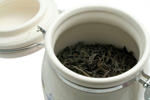 керамическая банка с герметичной крыжкой для хранения чая