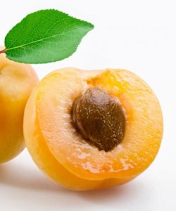 Лимоны с абрикосовыми косточками