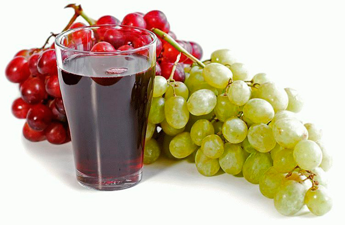 Воду лучше заменить виноградным соком